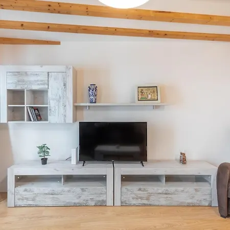 Gamarra - Baskeyrentals Apartment *